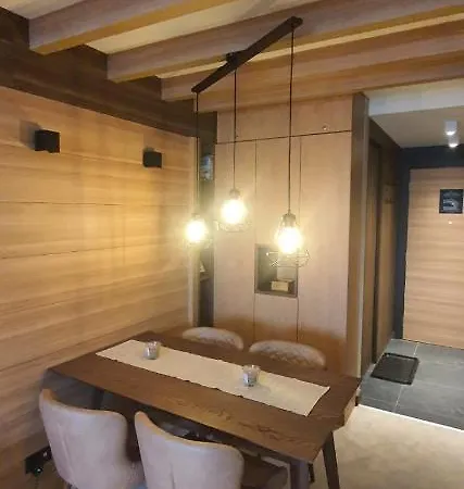 Mr. O Woodside Kopaonik